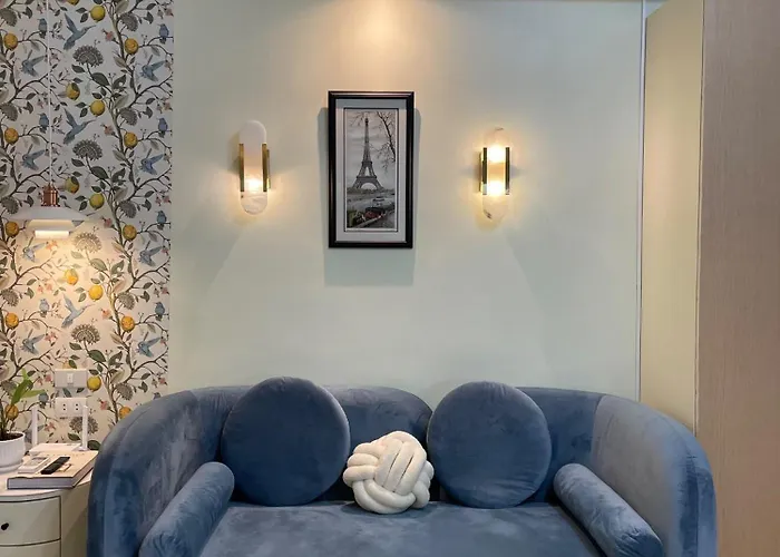 Chic And Modern Apartment Manila