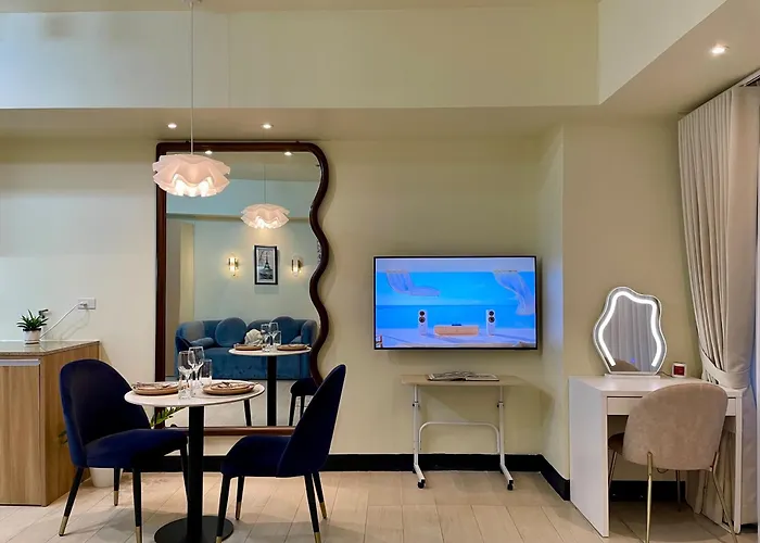 Apartment Chic And Modern *