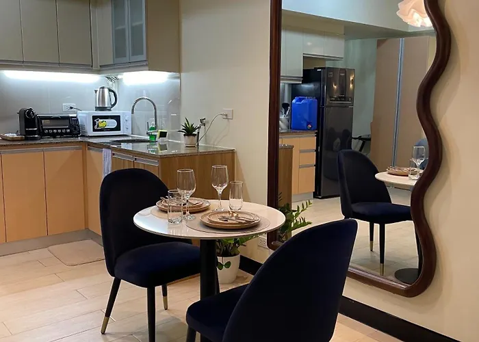 Chic And Modern Manila