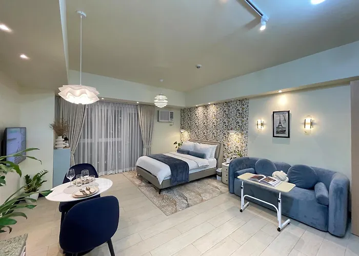 Chic And Modern Apartment *